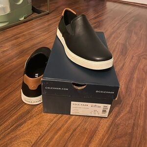 Cole Haan Men's Nantucket Black and Tan Slip-On Shoes NIB